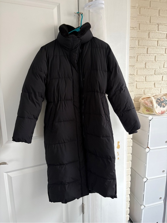 Abercrombie & Fitch Jackets & Blazers - Abercrombie Women’s Full-Length Ultra Puffer